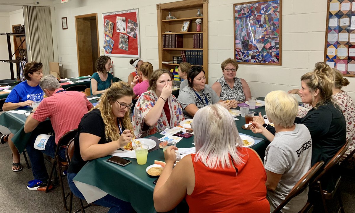 ASprecherFCPS's tweet photo. Lewistown UMC is a wonderful community partner! Thanks for providing our staff a delicious lunch today. We appreciate your support! #UnityIsStrength https://t.co/VhmgcC2VRg
