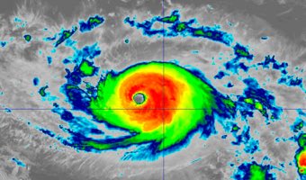 #BREAKING This is now a category 4 storm. #HurricaneDorian #HurricaneDorian2019 maximum sustained winds of 130 mph