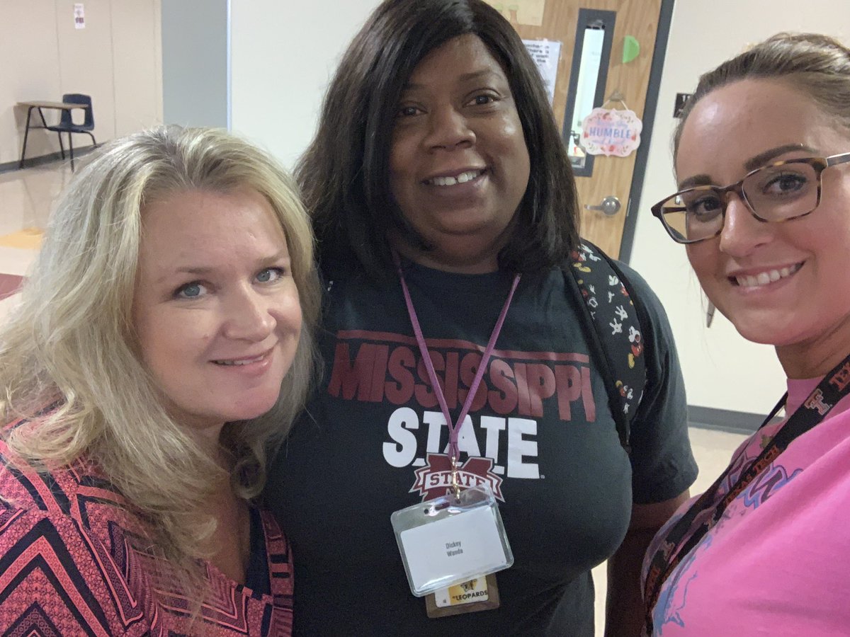 Pink for Mrs. Dickey’s Birthday <a href="/LakeviewMS/">Lakeview MS</a> #WeareLakeview