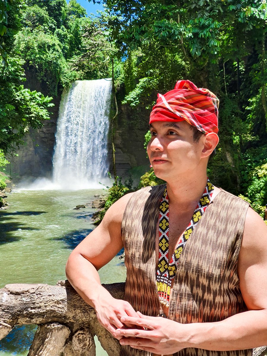 AlbertDomingo's tweet photo. Please help me translate this Filipino proverb, as my catch-up entry for Buwan ng Wika (Language Month):

"Huli man daw at magaling, naihahabol din."

📷: F. Tanggol
#SoxisNext #VisitSox https://t.co/gjO5T57rAf