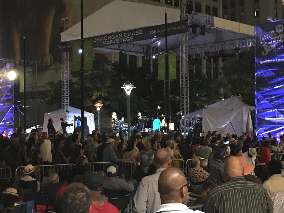 2019 #Detroit Jazz Festival kicks off with the great Stanley Clarke.  Getting ready to be “schooled!” <a href="/wdet/">WDET 101.9FM</a> <a href="/detroitjazzfest/">DetroitJazzFestival</a>