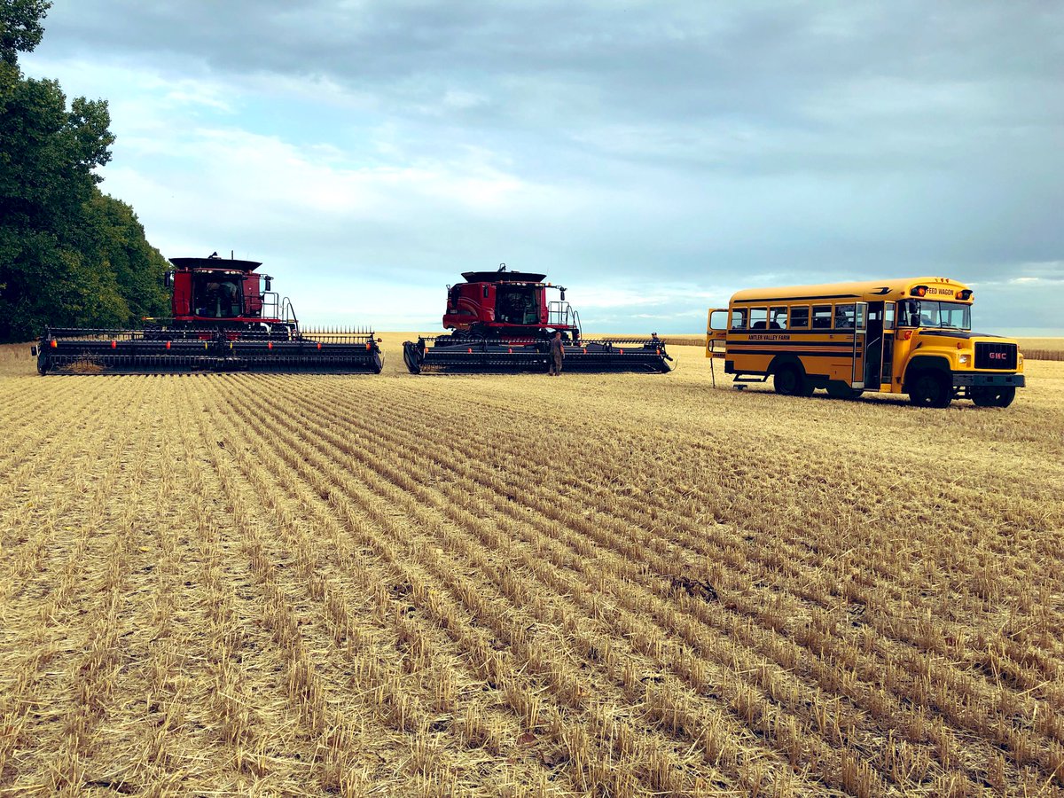 5thGenFarming's tweet photo. First meal in the field #feedwagon #mealsonwheels #antlervalleyfarm #harvest19 https://t.co/WRL6RP2ARb