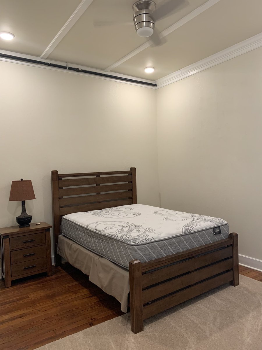 CARTER BLDG-116A Jackson Ave. N. Russellville- Downtown Loft Apartment above Common Sense Clothing Co.  Front Apartment with Balcony facing Jackson Avenue! Fully Furnished-1-Bedroom, 1-Bath -$850 Per Month - $850 Deposit.  Call Chris at (256)810-9401 or David at (256)810-8126.