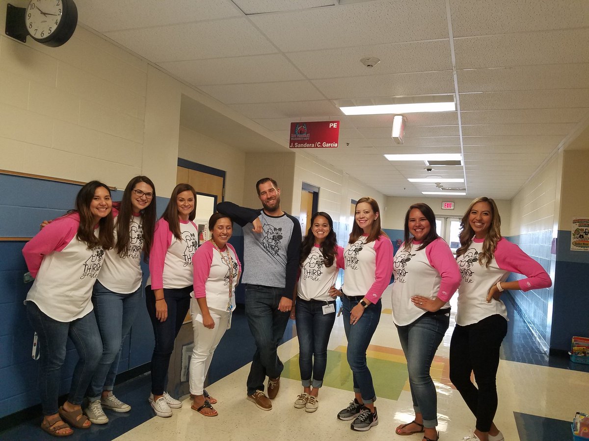 We made it through our first week of the school year <a href="/NISDFranklinES/">Kay Franklin ES</a> 🎉 #KFEThirdGrade #KFEproud