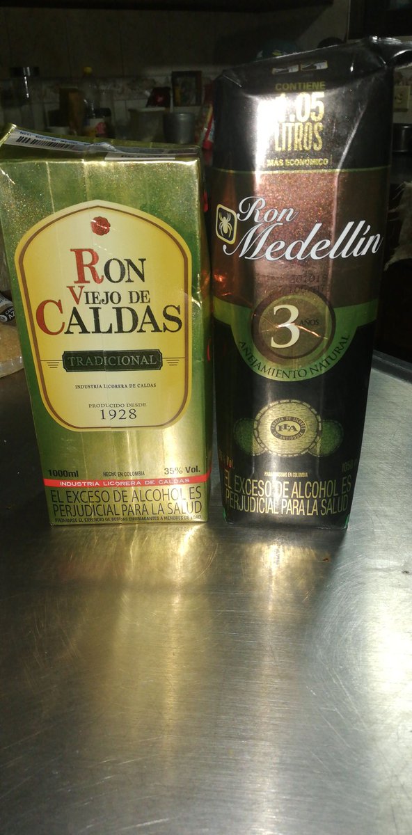 rolocampos2's tweet photo. Hoy es viernes y los de @lapotrahn lo saben... https://t.co/osMsEevIlt