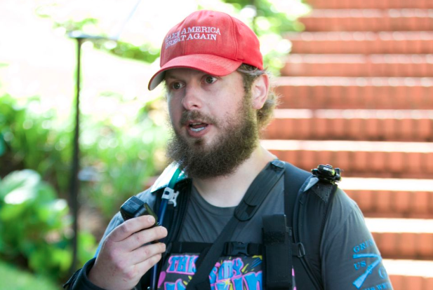 An ex-Marine said he’d ‘slaughter’ antifa. The FBI, using Oregon’s new red flag law, took his guns away bit.ly/329Bb9o