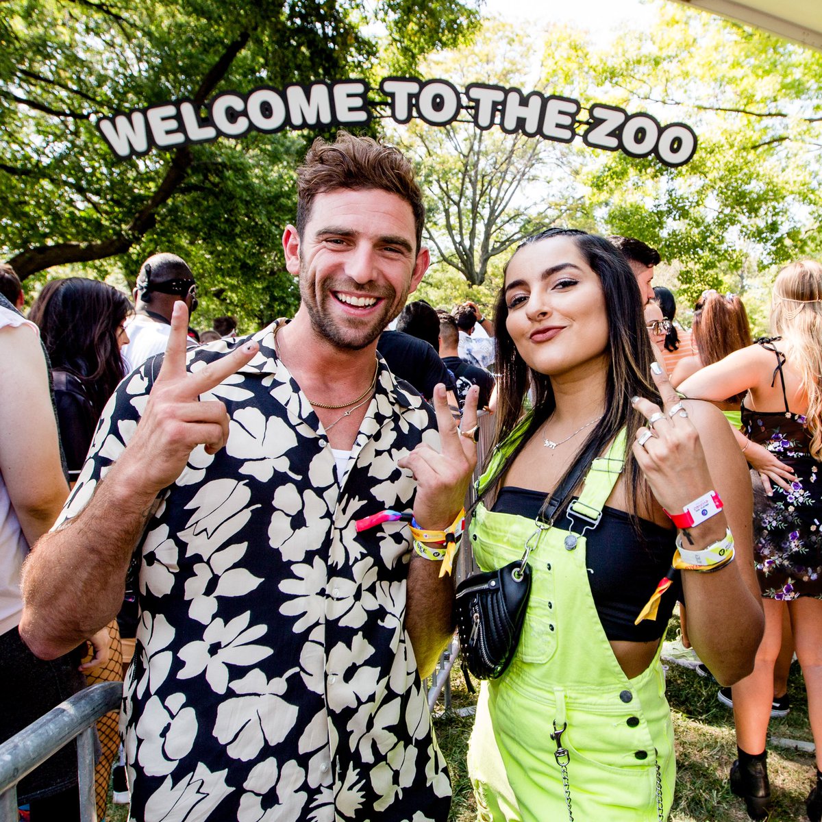 T-Mobile tweet media