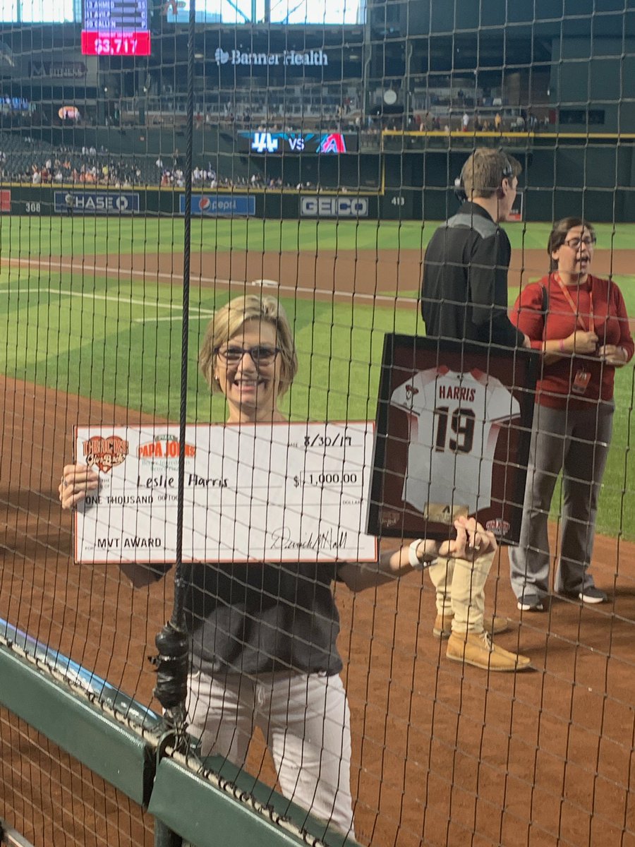 Congrats to <a href="/NCPirates1/">NC Pirates</a> 3rd grade teacher Mrs. Harris for winning <a href="/Dbacks/">Arizona Diamondbacks</a> MVT award! She’s won $1,000 &amp; a class pizza party from <a href="/PapaJohns/">Papa Johns</a>! Now that’s #extraordinary ! #mvt #mostvaluableteacher <a href="/DVUSD/">Deer Valley Unified School District</a> <a href="/DrFinchDVUSD/">Curt Finch, PhD</a> <a href="/HeatherCarterAZ/">💜💜🌵🌵💜💜Arizona</a> <a href="/AZGovEducation/">Arizona Governor's Office of Education</a> <a href="/mcschoolsup/">Maricopa County School Superintendent Shelli Boggs</a> <a href="/AZAnnOBrien/">Ann O'Brien</a>