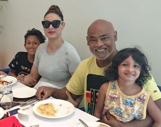 vinodkambli349's tweet photo. Your birthday 🎂 brings happy memories and a reminder of how you continue to bring joy 🤗 to our lives.
Happy birthday Johanna! God Bless you.
Mumma,Christiano and I love you Infinity!♾ https://t.co/0rz0PV4Iyl