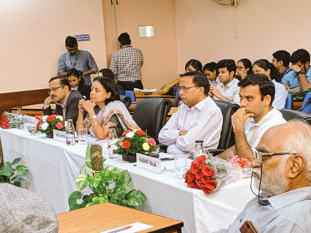 GeetikaChowdha1's tweet photo. Got to witness and learn from the students of BIMTECH in #Lyceum2019 , who presented the threats, challenges faced by the businesses in this VUCA world.
@BIMTECHNoida @directorBIMTECH @KKKrishnan1 @SaloniSinha29 @mkpandey67 #masterclass2019 #Bimtech #VUCA #BSchool https://t.co/KDGbgvMpAk