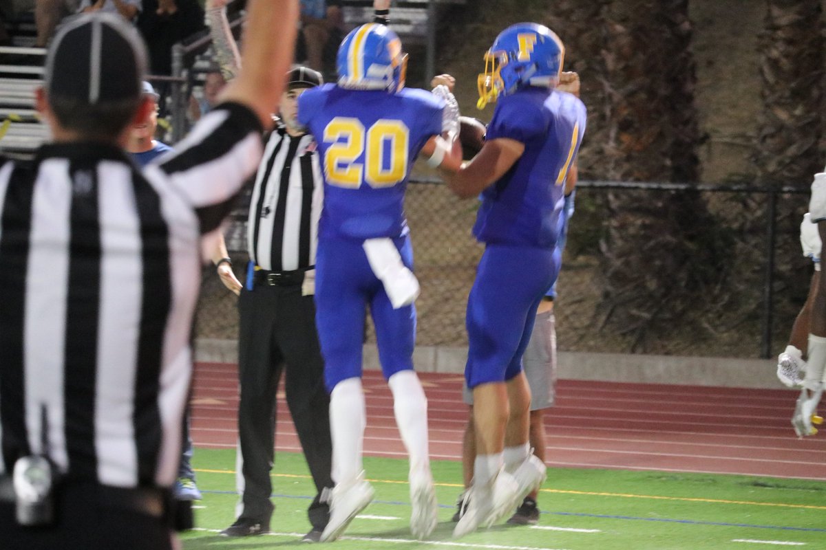 Touchdown number four in the first half for Pete Montini, who hauls in a fade from Lombardi to make it 28-0 Foothill over Heritage with 2:23 left in the 2nd quarter. One-handed catch, and yes, that is Matt Sweeney with arms raised in background.