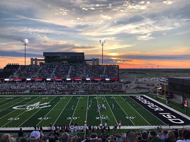 AjaHicks's tweet photo. #fridaynightlights 🏈💚 #prospertx #prosperstadium #goeagles #touchdown https://t.co/TSjqWnkDbX https://t.co/wRdLSpxRav