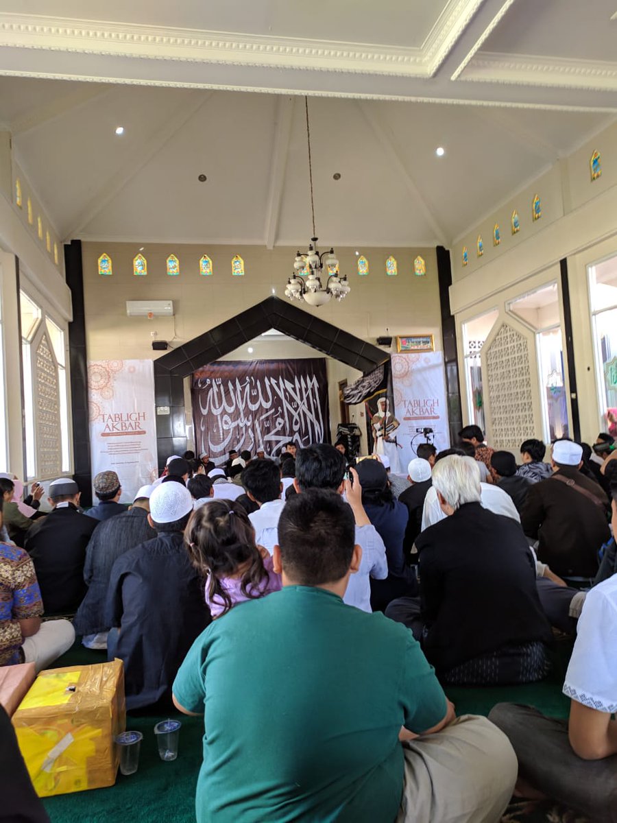 hari45288221's tweet photo. Cinta kpd Rasulullah SAW, maka ajaran islam sdh seharusnya sempurna. #WeAreTheWorldKHILAFAH #HijrahMenujuSyariahKaffah #HijrahSelamatkanIndonesia #WeAreTheWorldKHILAFAH #TinggalkanLiberalismeLawanKomunisme #DT1Q https://t.co/OXNOWQLq8C