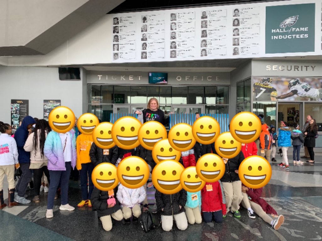 chasebrayden's tweet photo. @philanthropy_pa That would be great! I teach 5th grade in NJ, starting my 21st yr! Looking forward to meeting my new group and giving them a great year and every chance to succeed! #clearthelists https://t.co/f0xH35xhr3 https://t.co/NMHW9uW12n