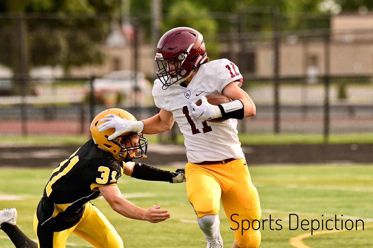SDepiction's tweet photo. .@LAFootballAC The Rambler Sophomores were Victorious over St. Laurence tonight, 39-0!!! What a FANTASTIC way to start the 2019 season. @dannycollins24 @phay2326 @LoyolaAcademy @LAGoRamblers #FutureLAVarsity #GoRamblers #RamblersRule https://t.co/magZMi8VUZ