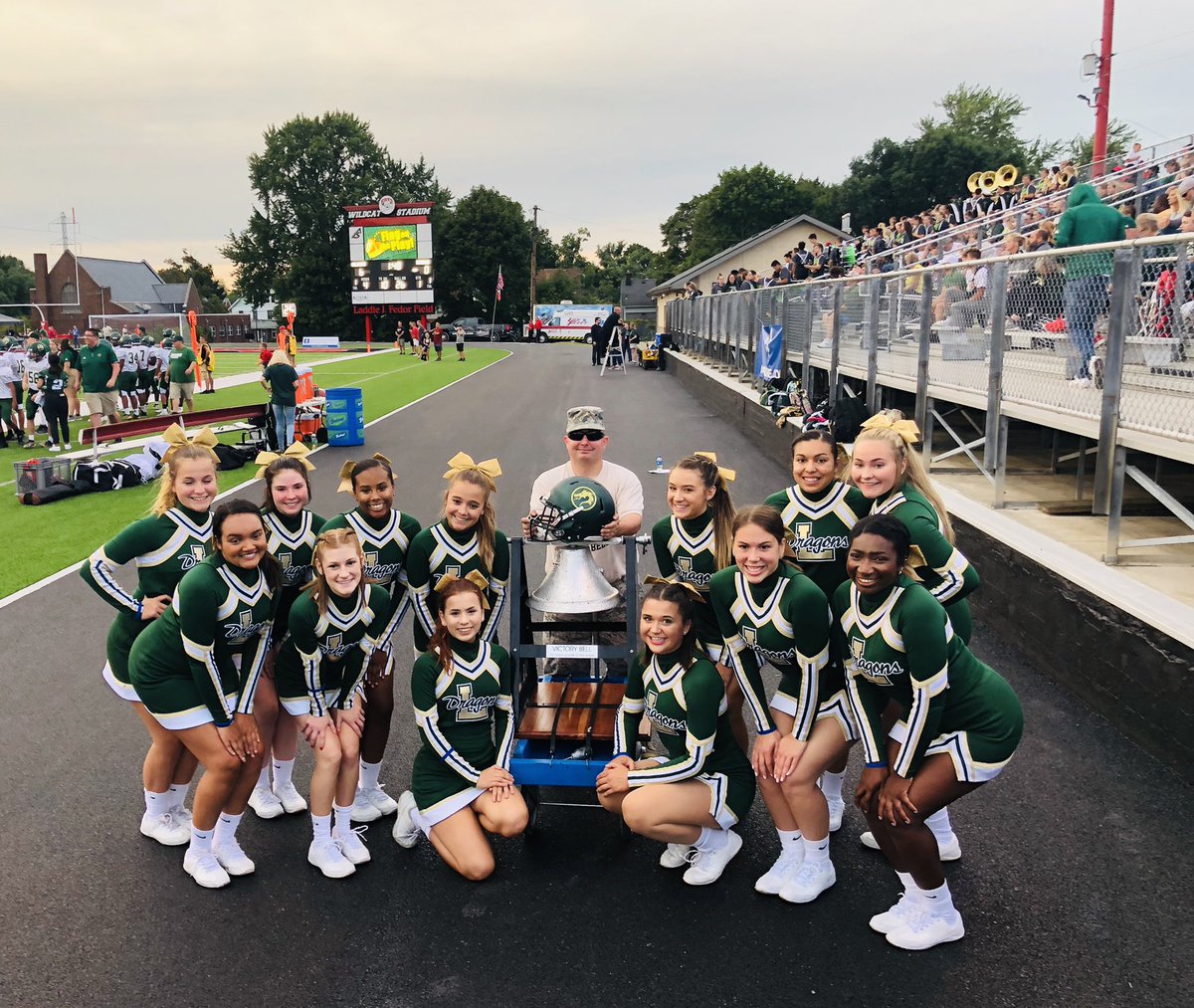 Week 1 ☑️💚🏈💛