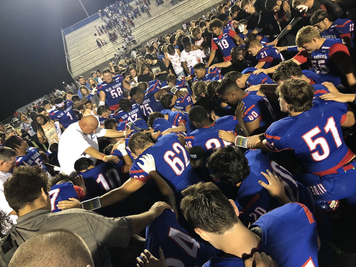 C_H_S_Athletics's tweet photo. No clue what the other 99 victories looked like but we do know what number 100 feels like!  Congrats Coach Wheeler!  #special #martyparty https://t.co/Vr4fA9Xg1s
