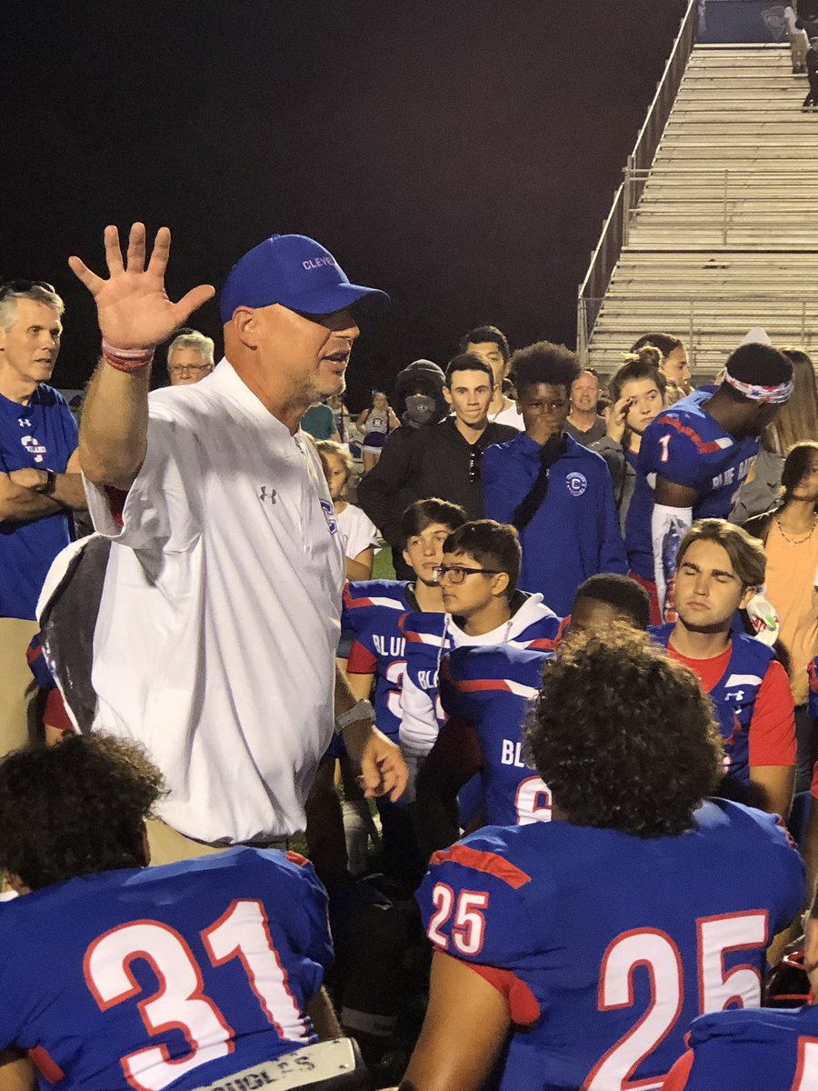 C_H_S_Athletics's tweet photo. No clue what the other 99 victories looked like but we do know what number 100 feels like!  Congrats Coach Wheeler!  #special #martyparty https://t.co/Vr4fA9Xg1s