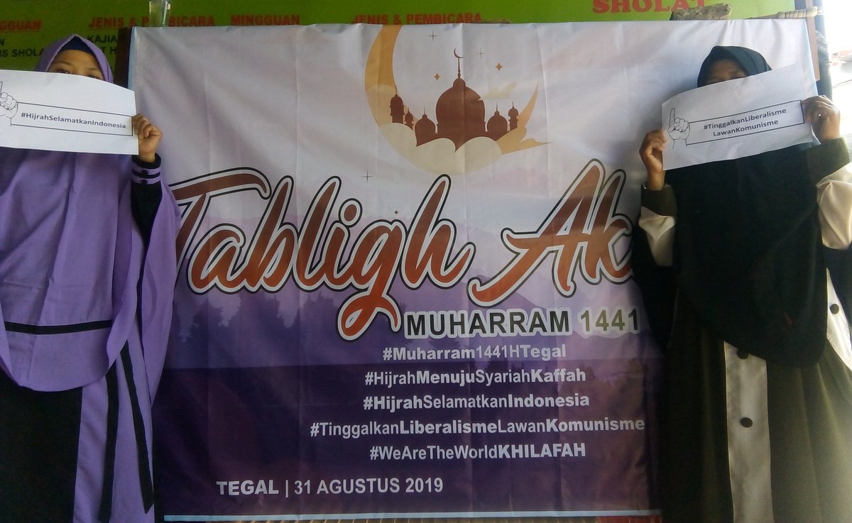 UmayahUmayah4's tweet photo. Hijrah selamatkan indonesia dari penjajahan asing, menuju islam kaffah #HijrahSelamatkanIndonesia #HijrahSelamatkanIndonesia #TinggalkanLiberalismeLawanKomunisme #WeAreTheWorldKHILAFAH #HijrahMenujuSyariahKaffah #JJJC https://t.co/iGSjck7qwI