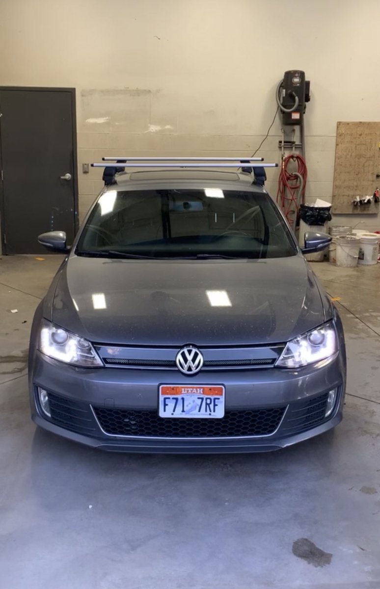 BraydenAK's tweet photo. New racks now I feel obligated to put a kayak on my car https://t.co/y0k32zE1Cv
