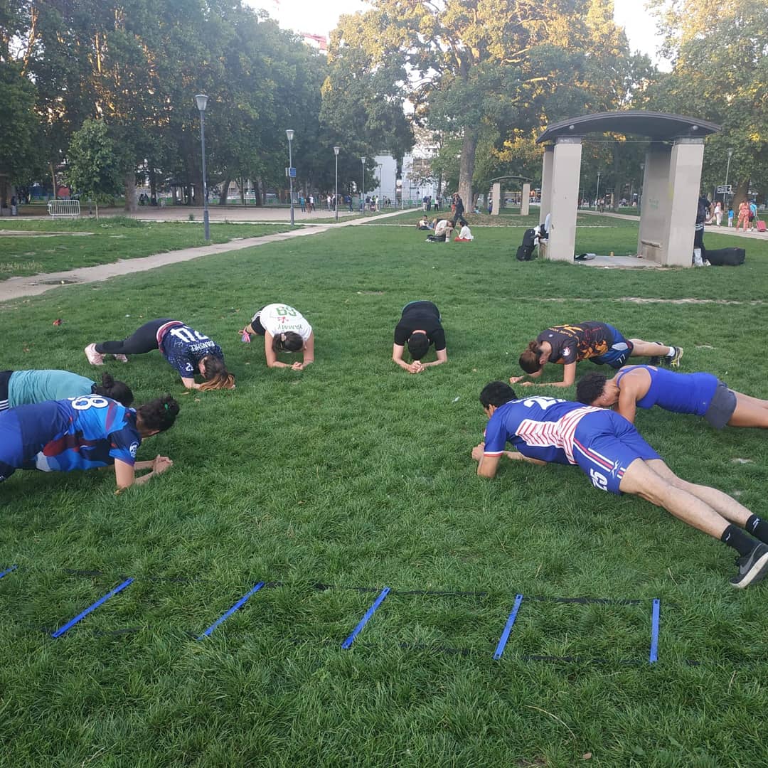 Dernier jour de cette semaine de "stage".🐸🐸
Les Frog sont motivés pour cette nouvelle saison !💪💪
Et après l'effort, le réconfort !

Bonne rentrée à tous 🐸🐸💚💚💚

#ParisFrogQuidditch
#NoPainNoGain
#ReadyOrNot