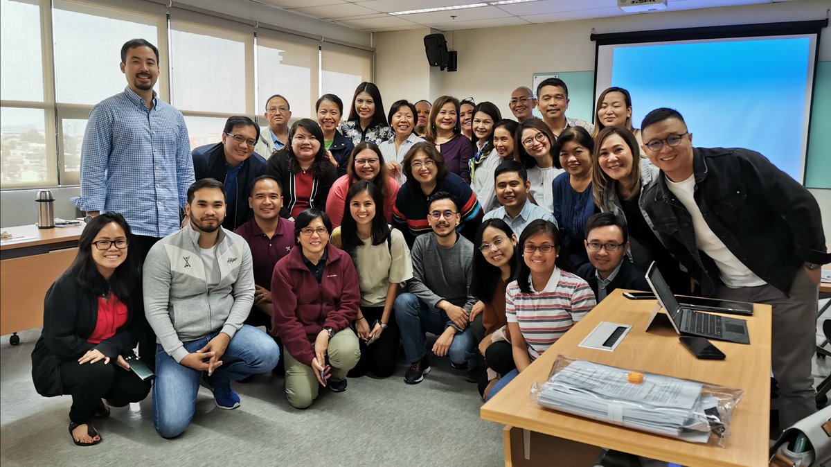 nbvneverquits's tweet photo. First day with the whole batch! #roadtoLLM
International Law from Multiple Perspectives under Prof. Jay Batongbacal https://t.co/HNeUwO0kSy