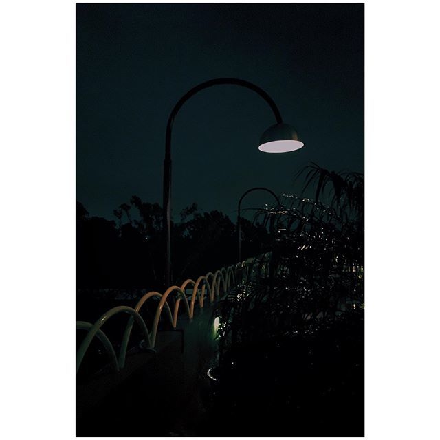 akashkhyadi16's tweet photo. Light the lamp!
.
.
.
.
.
.
.
#shotoniphone #iphonese #minimal #minimalism #mnml #darkroom #light #nightclub #photography #photographers_of_india #india_gram #visualambassadors #gramslayers #visionofpictures #aov #artofvisuals #photographer #mobilephotog… https://t.co/Nfs6FnQRlI https://t.co/cx4UcdXbrf