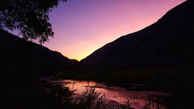 mrtheTrain's tweet photo. I've got peace like a river
I've got peace like a river
I've got peace like a river
In my soul
I've got peace like a river
I've got peace like a river
I've got peace like a river
In my soul
--John O. Schroeder
#LoganCanyon #River #Peace #Lyrics #cachevalleyutah #hiking #hikโฆ https://t.co/oQl6N4sXfk