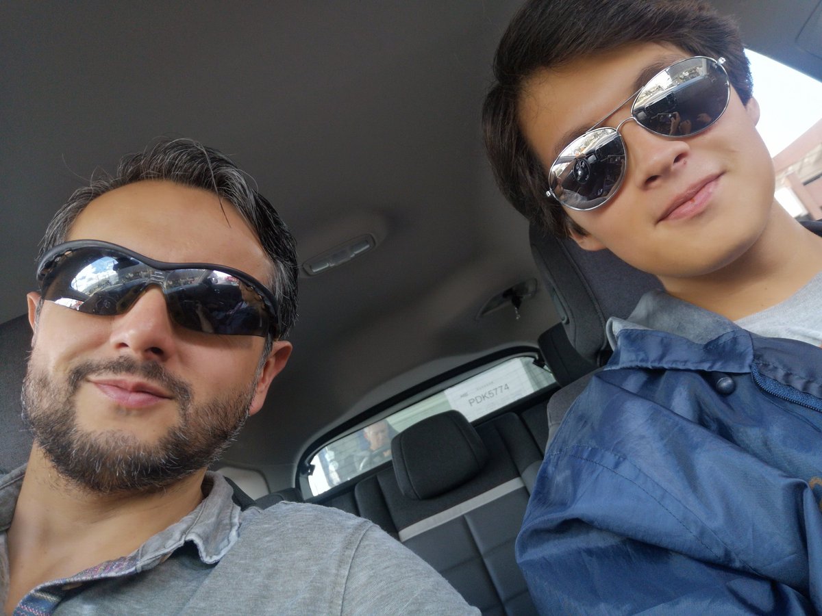 JonathanV_ec's tweet photo. "... A veces lo más proactivo a nuestro alcance es ser feliz " https://t.co/is71Of6MIS