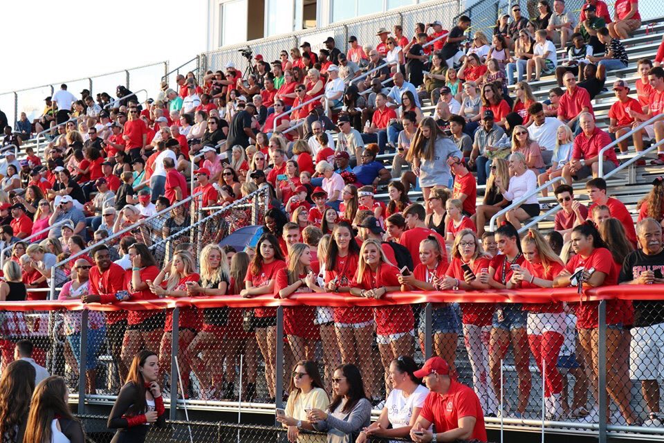 ASHSCavaliers's tweet photo. Spalding Football wins their first game of the season at Home! #GoCavs #RedOut #Spalding #RowdyRed https://t.co/E9TTV2NNky