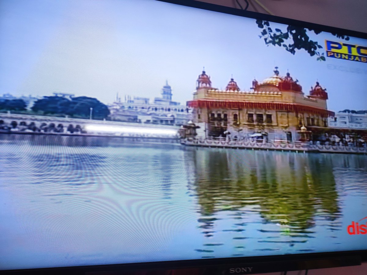 _jasmeeeen_'s tweet photo. Santaa Ke Kaaraj Aap Khaloya Har Kam Karaavan Aaya Raam 
#Gurpurab #FirstPrakashPurab #Waheguru https://t.co/mq6ZzpX4mm