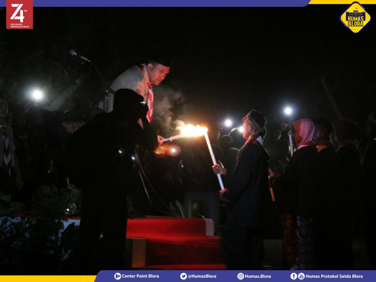 ProkompimBlora's tweet photo. โAlhamdulillah Jamda masuk malam terakhir, semuanya berjalan lancar. Terimakasih kepada seluruh adik-adik yang telah mengikuti rangkaian Jamda di Blora. Semoga semua pengalaman dan pengetahuan yang didapat bisa menjadi bekal hidup yang lebih baik,โ ucap Wakil Bupati.
#Jamda2019 https://t.co/0J8SnDVE0W