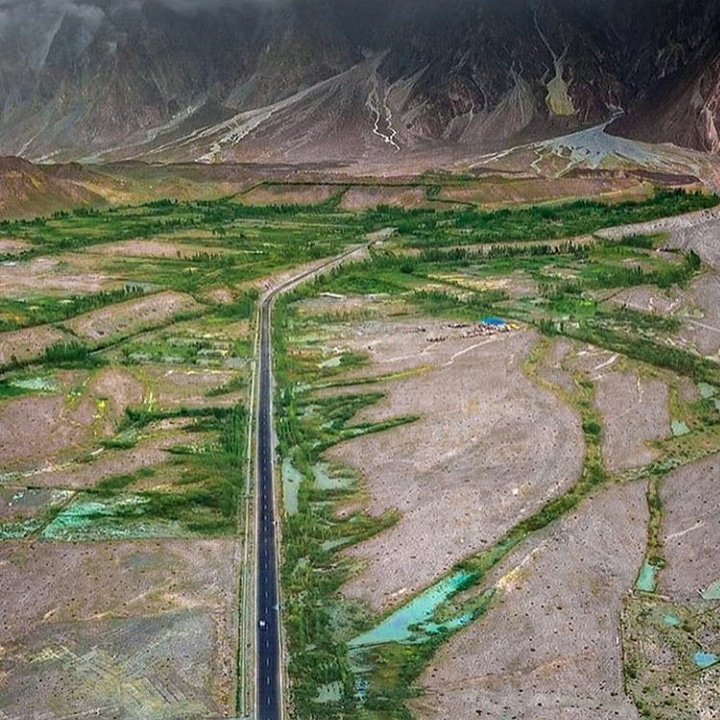 JetSetAdventur1's tweet photo. Passu is a small village located in the Gilgit Baltista.Passu is a popular tourist destination because of its easily accessible sweeping landscapes,and vistas of the 7,478 m tall Mountains 
#jetsetadventures #passu #passuvillage #photography #beautifulpakistan #TourismCompany https://t.co/pUsz2l1drl