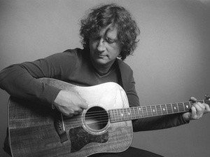 Happy Birthday Glenn  Tilbrook  31st  August 1957 is the lead singer and guitarist of the English band Squeeze. 