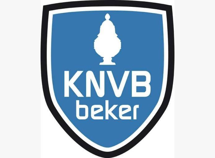 dennisendebbie's tweet image. #MatchDay 🔴⚫️💯 #knvbbeker  thuis tegen @vvechteld #treech
