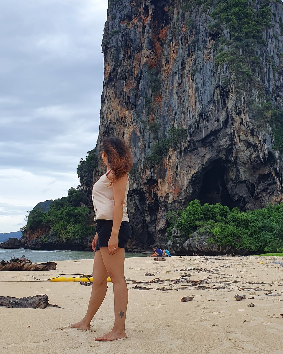 Livetotravelsa1's tweet photo. Railay East❤ not to be missed!

#livetotravelsp #traveler #travelgram #bhungathani #railaybeach #railayeast #nature #phranangbeach #krabi #instatravelling #wanderlust #exploretheworld #roamtheplanet #planetdaily #worldbestdestination https://t.co/GsdxoAILjS