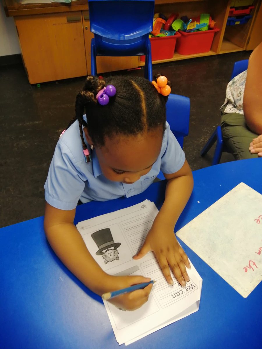 Langfaulds Primary School & LCR tweet media