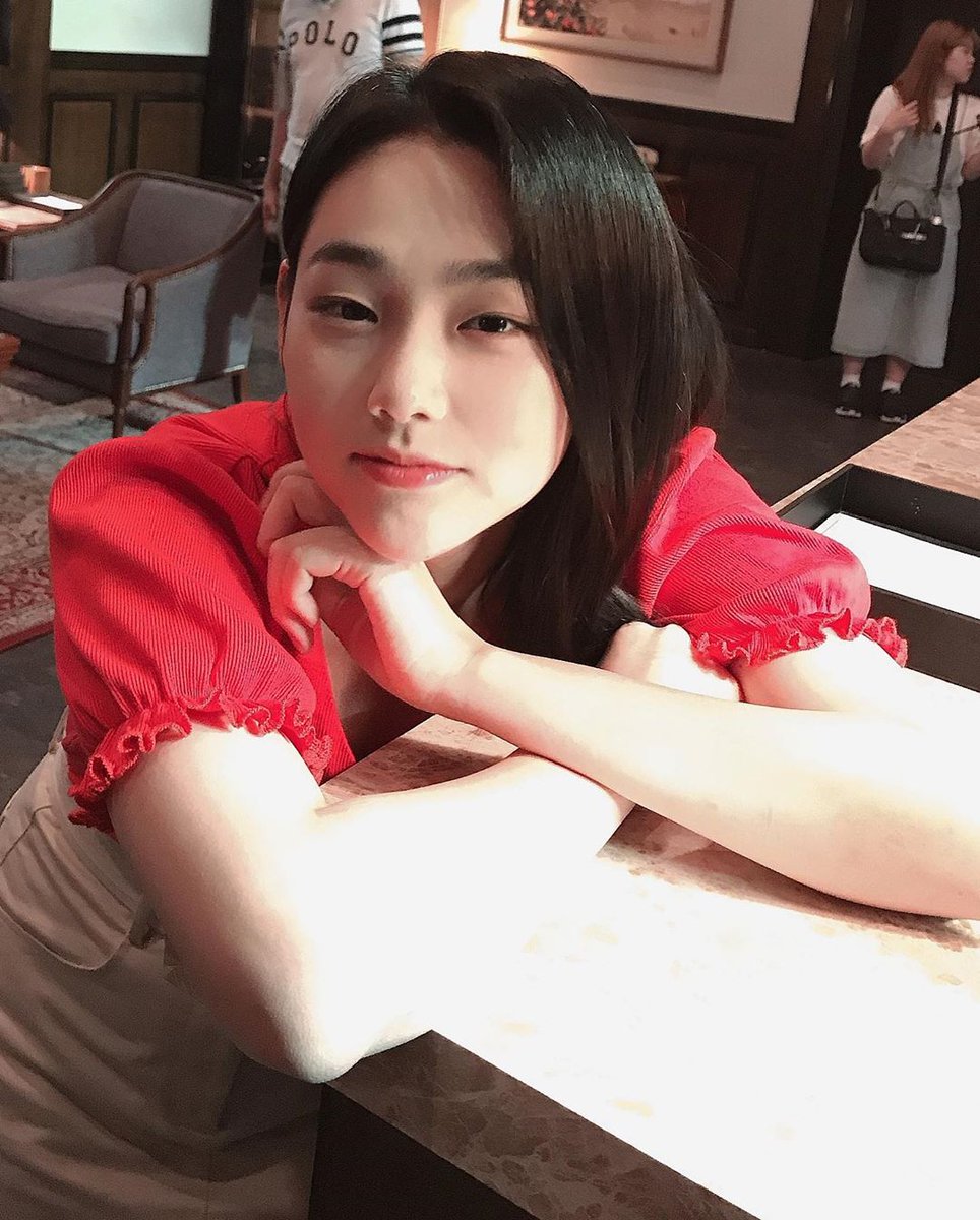 KANGMINA_TH's tweet photo. [IG] 190831 มินาสตาแกรม

วันนี้ 19.10 น.(ไทย)!!
อดีตของฮยอนจุงจะถูกเปิดเผยค่ะ🤭
ยังไงก็ต้องดูนะคะ
#โฮเทลเดลลูน่า #ฮยอนจุง #ยูนา

(https://t.co/lvitghNIbQ) https://t.co/NedFaHe7jK
