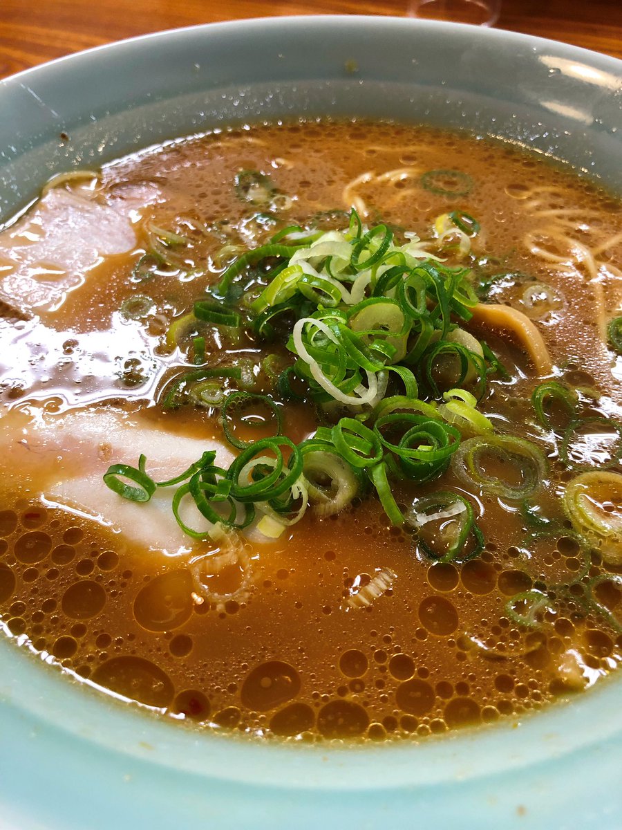 M 玉松 ラーメン屋さん 岡山ラーメン ちと足らなかったので追加ラーメン 笑 大変美味しくいただきました 岡山県岡山市北区 御津中山237