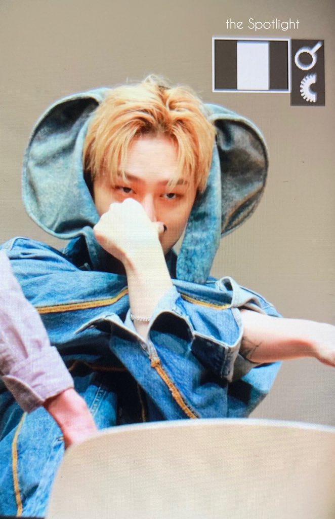 theSpotlight_97's tweet photo. 190831 #권현빈 #VIINI
▼
🐘🔫🌹 https://t.co/I6z1Wor508