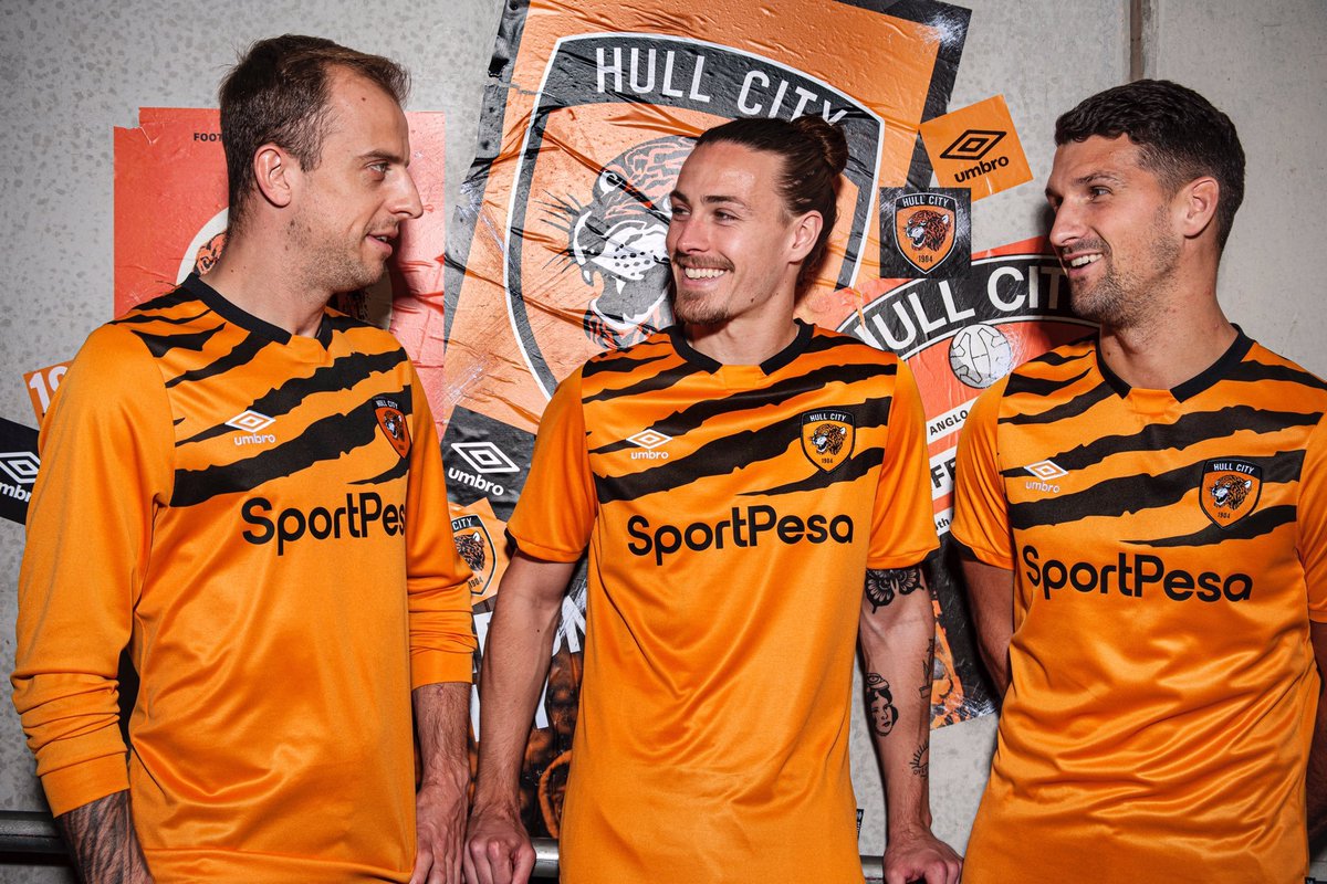 Hull city. Халл Сити форма. Футбольная форма Hull City. Халл Сити форма 2019. Hull City Home Kit 2022.