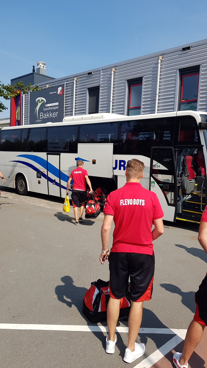 flevoboys's tweet photo. En we gaan weer op pad. Op naar Purmerend #purfle https://t.co/GxkXWClqni