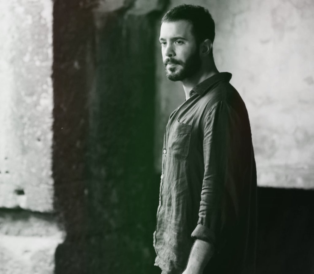 BAAFC87's tweet photo. ♥️
#kuzgun | #barişarduç https://t.co/0oD55i0wOE