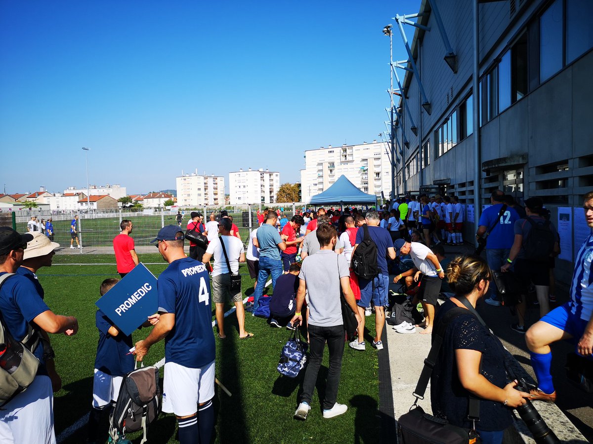 Antoniban54's tweet photo. Ouverture ce matin de la 7ème édition du Business Cool Festival organisé par la #CCI54, un moment convivial et sportif inter entreprise, de la cohésion pour cette rentrée économique, bravo aux 1800 participants !
#Nancy https://t.co/1av2ipFzy7