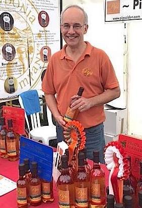 HopesofLongtown's tweet photo. Last day of August, perfect to enjoy award winning cider made in Herefordshire from the lovely David @PipsCider #ShopLocal30 https://t.co/MhQB95GX0U