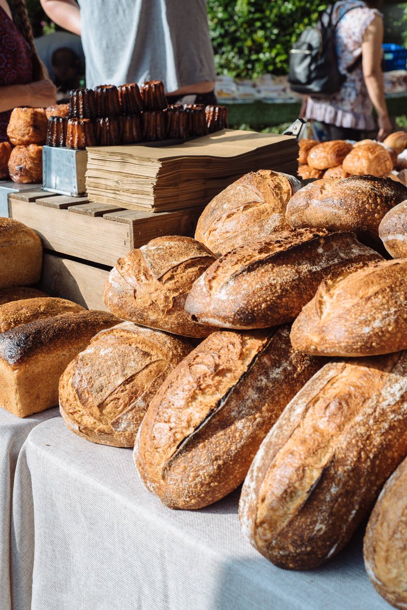 Morning all! We are set up and ready to go. Come and stock up for the ‘back to school’ week ahead. Fresh loaves, fruit and veg, hummus, olives, jam, cakes, cheese, meat, fish  and much more.