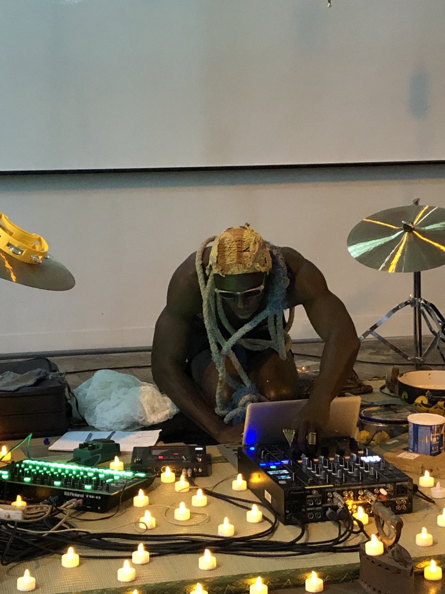 私たちが日々日常聴いている様々な音の組み合わせで作りだす<a href="/steloolive/">IG:steloolive</a>のサウンドはとても独創的なものです！<a href="/SwitchPointIdea/">SwitchPoint Idea</a> <a href="/IntraHealth/">IntraHealth International</a> #SwitchPointShibuya #shibuya