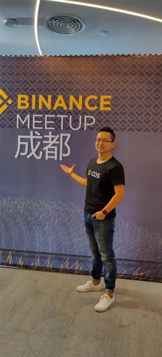 ZacNien's tweet photo. Just had an interesting sharing of @contentosio to the @binance Chengdu community. It’s cool that the Binance meetups are hosted by @BinanceAngels and still being so professional. Perhaps we should start recruiting some #COS angels 😆 https://t.co/ylYxUE6dYd