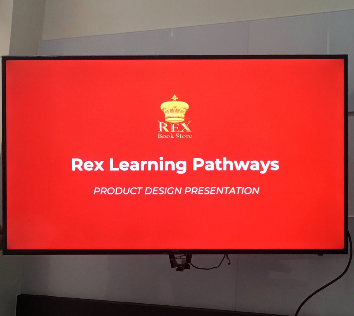 PatrickRepublic's tweet photo. Cheers to new project and partnership! #rexbookstore #parasabata https://t.co/MAznGrD3Hy