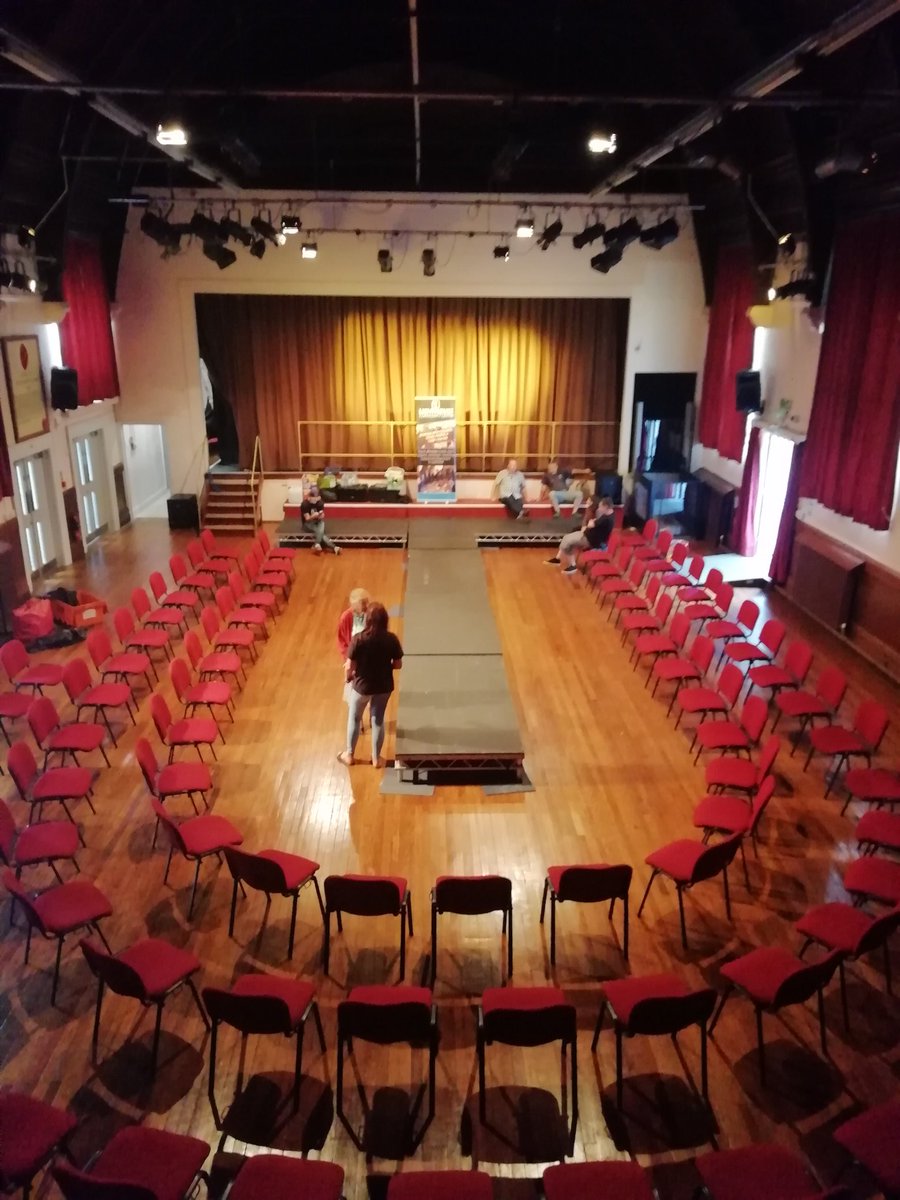 Harry_Deacon's tweet photo. The setup for our #fashion show is well underway, all clothes modelled this afternoon are #upcycled from textile waste. If a group of teenagers can do it, anyone can say no to new clothes for 30 days. Will you say yes to #SecondHandSeptember with @OxfamFashion https://t.co/D3iVRnUNSa